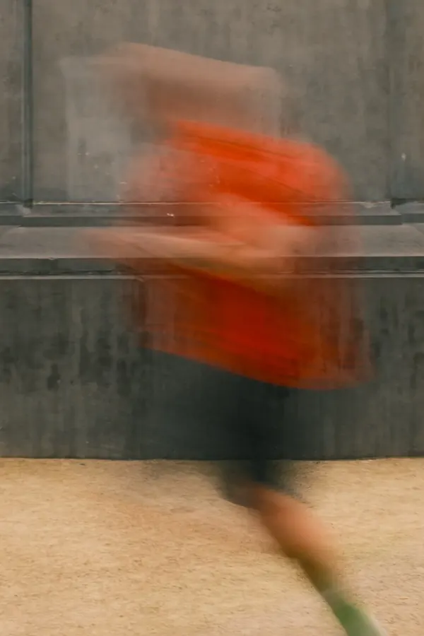 Anna Linmans · Theme 1 "Trying too hard", frame 1
