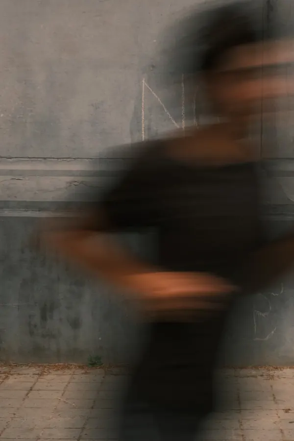 Anna Linmans · Theme 1 "Trying too hard", frame 2