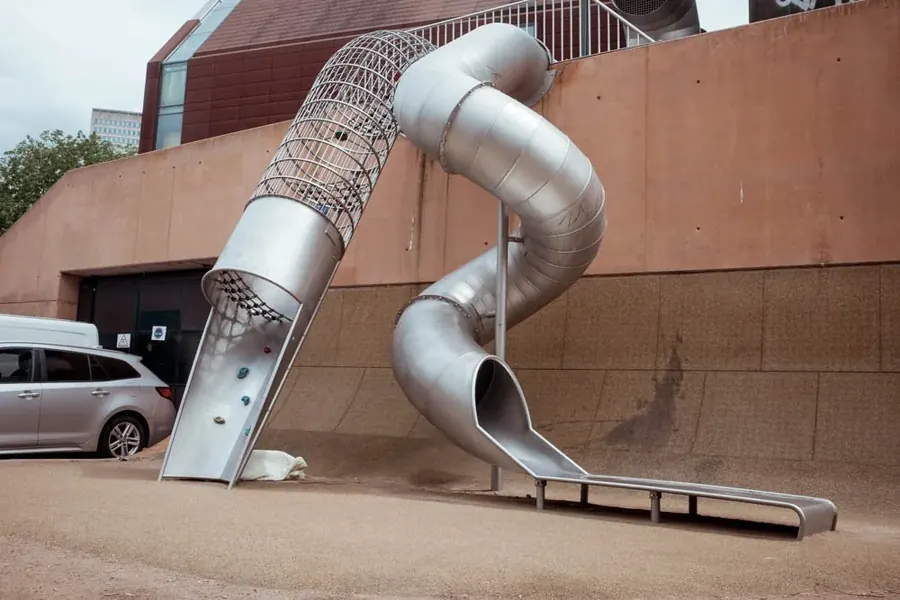 Esther Gerritsen · Theme 2 "In motion", frame 3